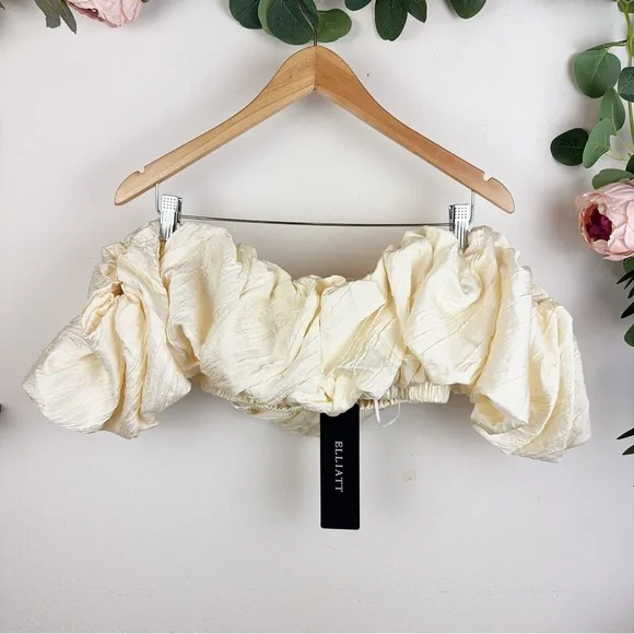 Elliatt Rejoice Crop Top Cream Size Small NWT - Picture 11 of 11